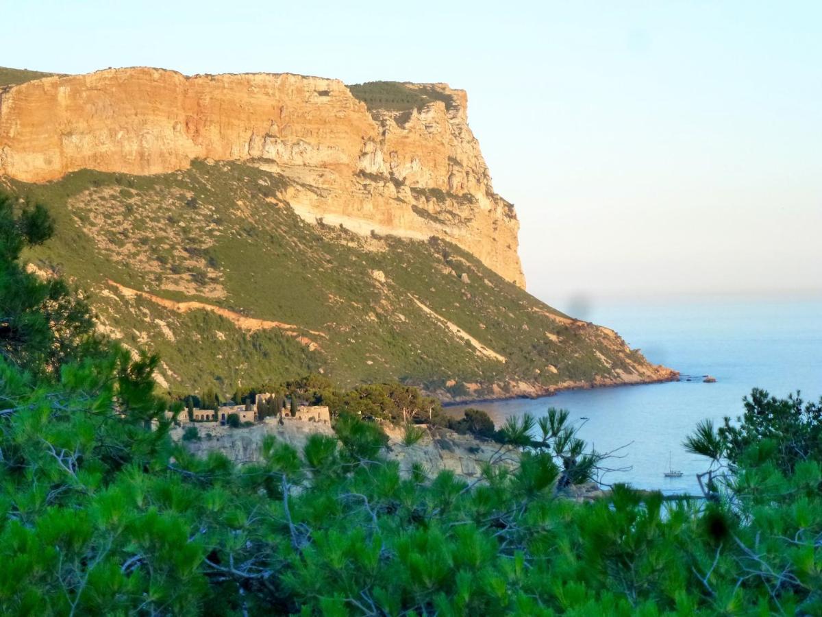 Super Bestouan Lejlighed Cassis Eksteriør billede